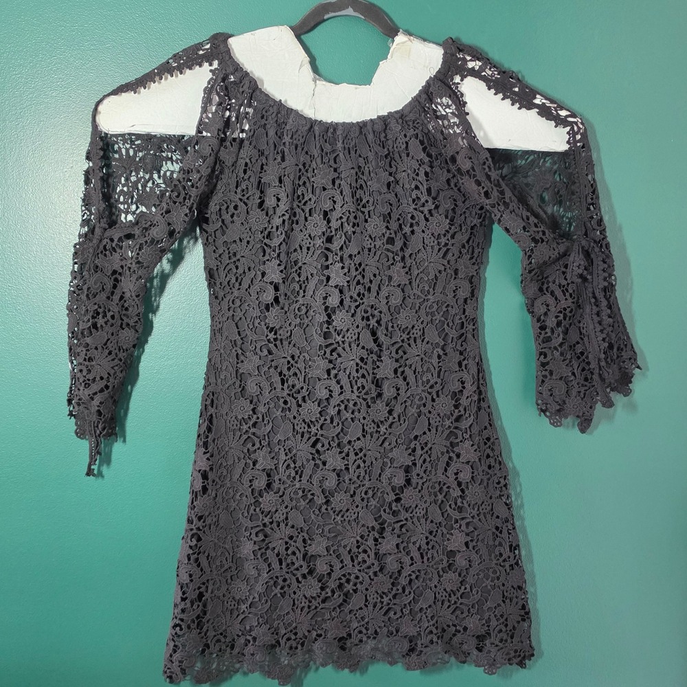 Bronte Women Charcoal Grey Floral Lace Cold Shoulder Bell Sleeve Mini Dress S